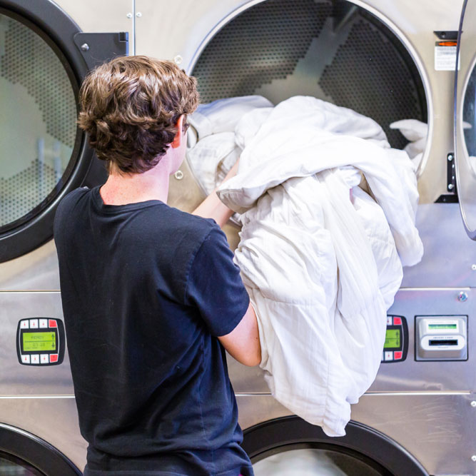 /Blanket%20and%20Comforter%20Wash